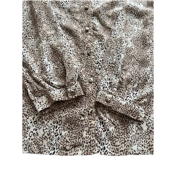 Joie Blouse Top Womens Small 100% Silk Animal Print Button Up V-Neck Workwear - Picture 9 of 12